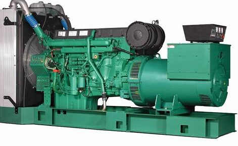 三乡镇发电机除垢后需要用清水冲洗水冷式机油散热器几次？